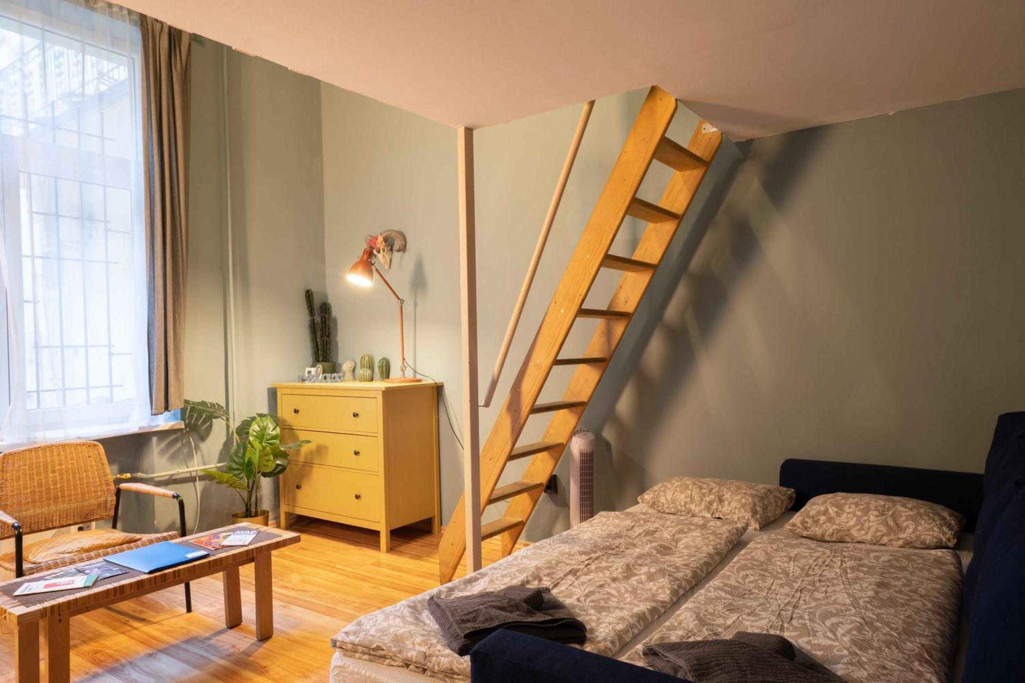 Lovely Apartment In Party Street Ka10 Βουδαπέστη Εξωτερικό φωτογραφία